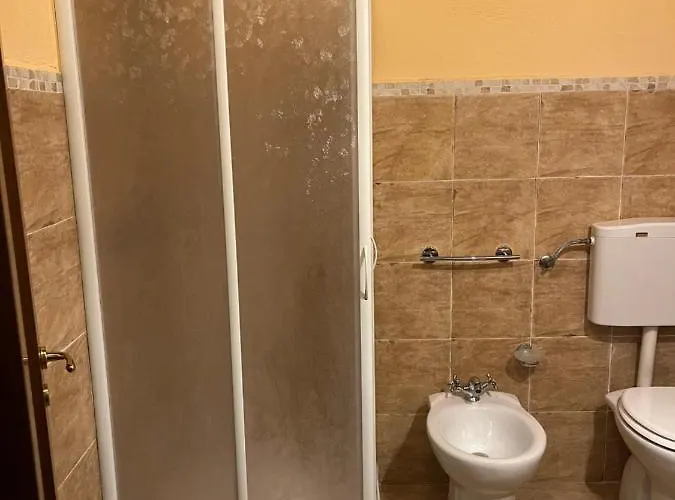 לינה וארוחת בוקר Tenuta Santa Caterina רוסאנו