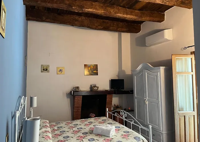 לינה וארוחת בוקר Tenuta Santa Caterina 4*