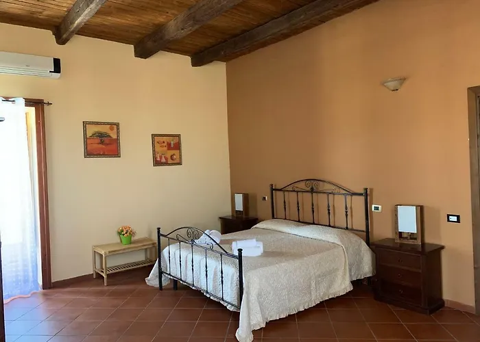 Tenuta Santa Caterina רוסאנו