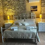 Tenuta Santa Caterina Couette-café
