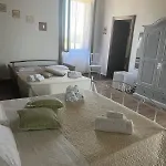 Couette-café Tenuta Santa Caterina 4*