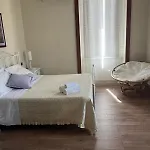 Couette-café Tenuta Santa Caterina 4*