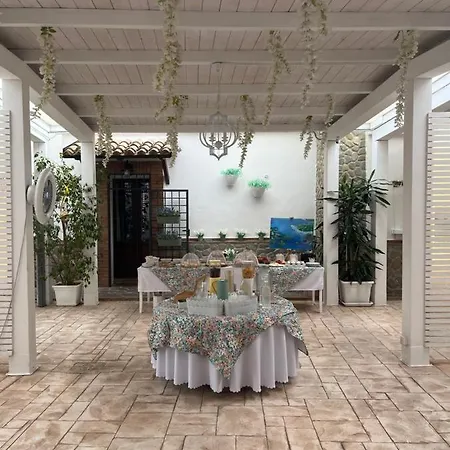 Tenuta Santa Caterina Oda ve Kahvaltı Rossano