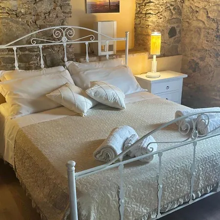 Oda ve Kahvaltı Tenuta Santa Caterina 4*