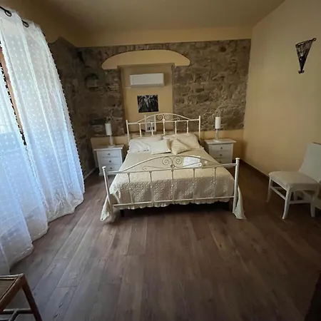 Tenuta Santa Caterina Alojamento de Acomodação e Pequeno-almoço 4*
