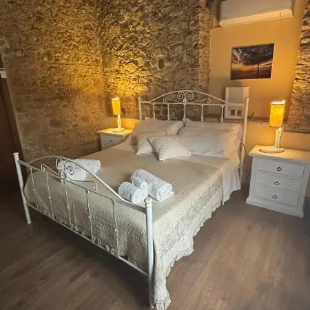 ベッド・アンド・ブレックファスト Tenuta Santa Caterina 4*