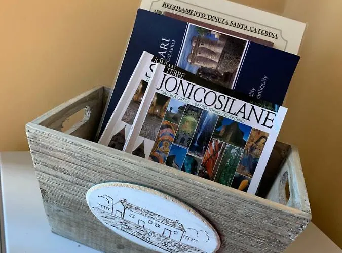 Tenuta Santa Caterina לינה וארוחת בוקר 4*